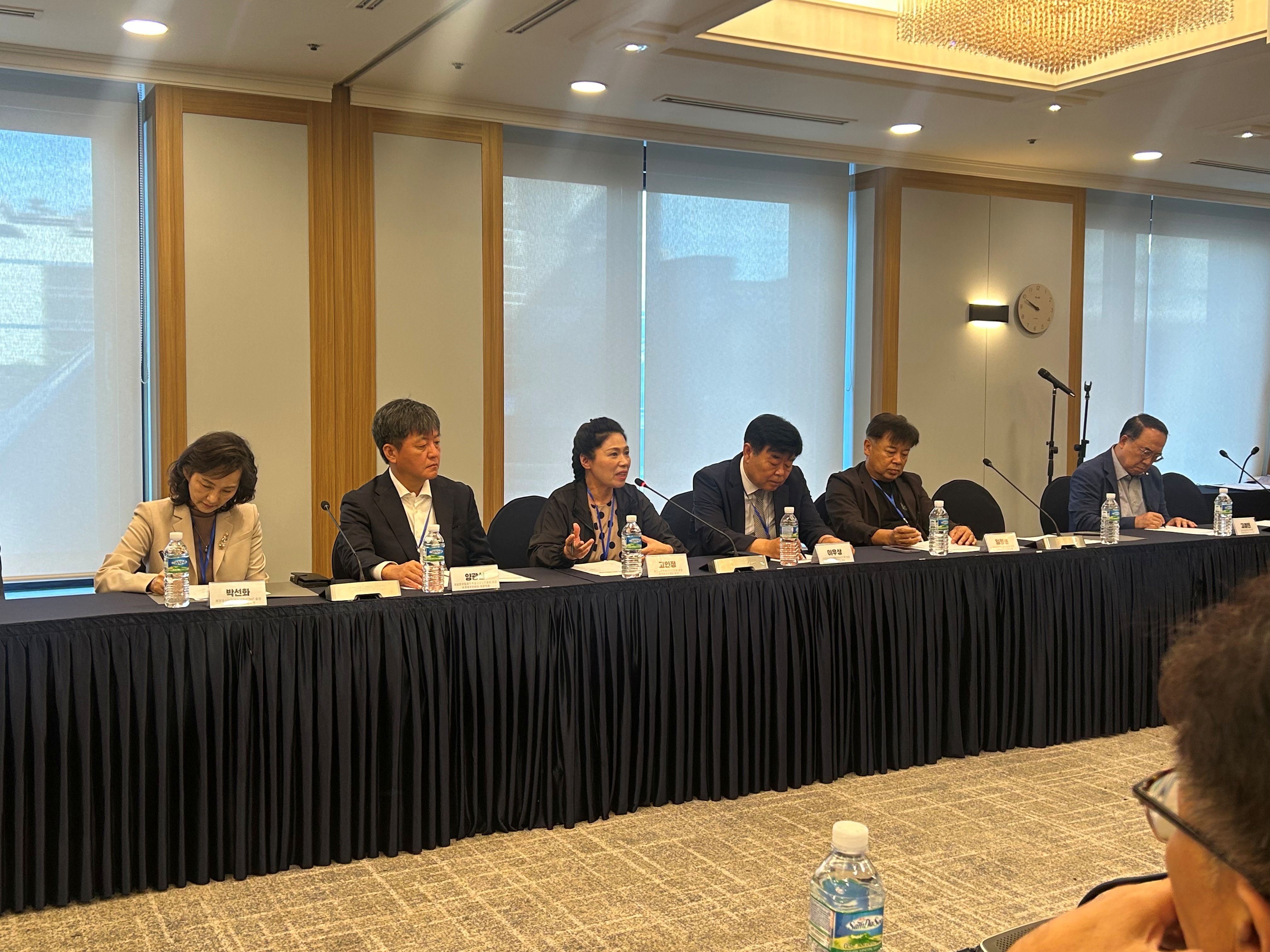 리더스아고라 (6).jpg